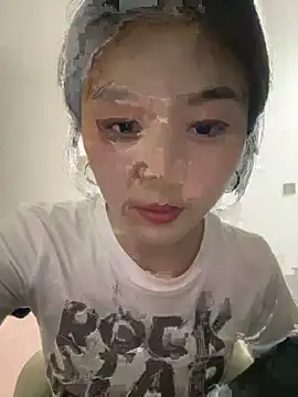 Snapshot of Shanshan_1267 chatting on June 2026 01:46:01 PM Shanshan 1267 online show from June 2026 01:46:01 PM
