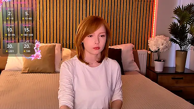 Snapshot of CherryCrushLove chatting on May 2026 06:21:02 AM CherryCrushLove online show from May 2026 06:21:02 AM