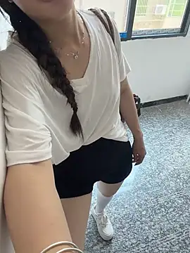 Snapshot of Xiaoyunduo1 chatting on June 2026 05:59:01 AM Xiaoyunduo1 online show from June 2026 05:59:01 AM