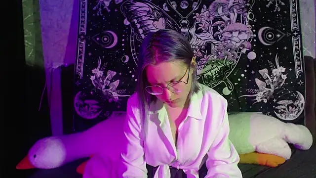 Snapshot of little_chappy chatting on June 2026 01:59:02 PM little chappy online show from June 2026 01:59:02 PM