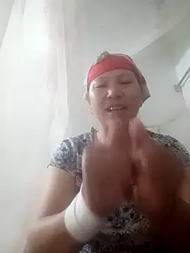 Snapshot of jikey-bibi chatting on April 2026 03:02:01 PM jikey-bibi online show from April 2026 03:02:01 PM