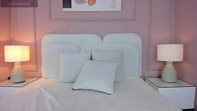 Snapshot of Namiidexter chatting on May 2026 06:04:02 PM Namiidexter online show from May 2026 06:04:02 PM