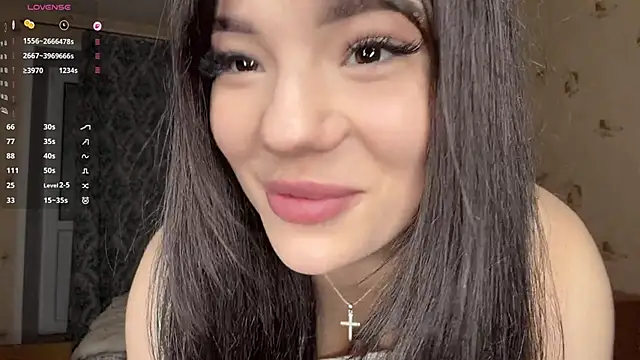 Snapshot of Barbie_Aria chatting on May 2026 05:18:01 PM Barbie Aria online show from May 2026 05:18:01 PM