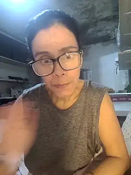 Snapshot of Cristotoza chatting on June 2026 03:40:02 AM Cristotoza online show from June 2026 03:40:02 AM