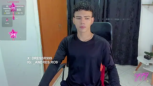 Snapshot of sebascuterouss chatting on June 2026 12:29:01 PM sebascuterouss online show from June 2026 12:29:01 PM