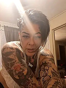 Kitty bang online show from April 2026 03:57:01 AM