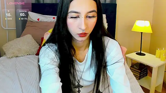 Snapshot of MelissaSparrow chatting on May 2026 01:02:02 AM MelissaSparrow online show from May 2026 01:02:02 AM