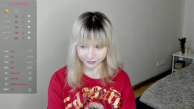 Snapshot of MiaKimiko chatting on May 2026 01:01:01 AM MiaKimiko online show from May 2026 01:01:01 AM