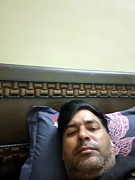 Snapshot of Anurag-Sindhu chatting on April 2026 05:13:02 PM Anurag-Sindhu online show from April 2026 05:13:02 PM