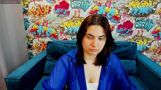 Snapshot of Alisa_Froks chatting on April 2026 01:25:01 AM Alisa Froks online show from April 2026 01:25:01 AM