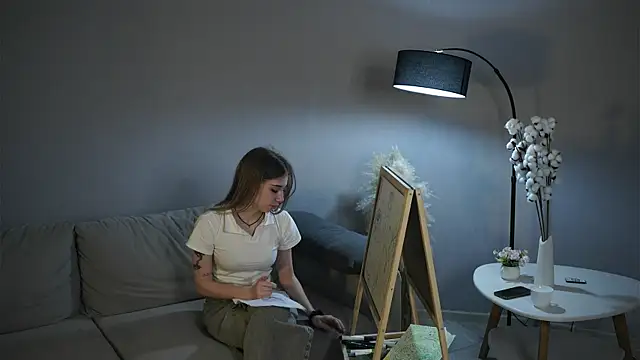 AubreyHoltry online show from April 2026 01:09:02 PM