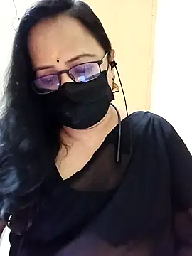 Snapshot of monisha_cam chatting on April 2026 05:34:01 AM monisha cam online show from April 2026 05:34:01 AM