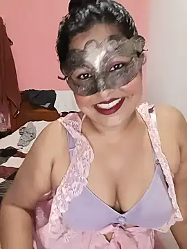 Snapshot of Maskedcurves chatting on June 2026 02:41:01 PM Maskedcurves online show from June 2026 02:41:01 PM