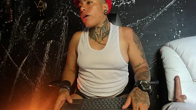 Snapshot of CasperMilers chatting on April 2026 12:46:01 PM CasperMilers online show from April 2026 12:46:01 PM