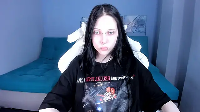 Snapshot of SugarBunny18 chatting on July 2026 03:17:02 AM SugarBunny18 online show from July 2026 03:17:02 AM