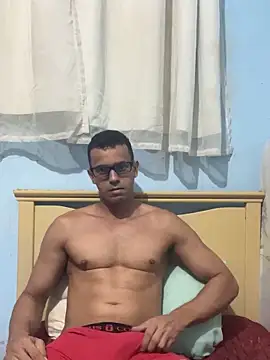 LucasGostoso30 online show from April 2026 01:03:01 AM