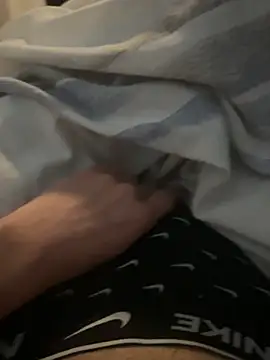 Snapshot of jonny123j123 chatting on April 2026 06:07:02 AM jonny123j123 online show from April 2026 06:07:02 AM