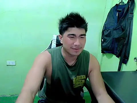 Snapshot of Hunkfireman chatting on May 2026 01:44:02 AM Hunkfireman online show from May 2026 01:44:02 AM
