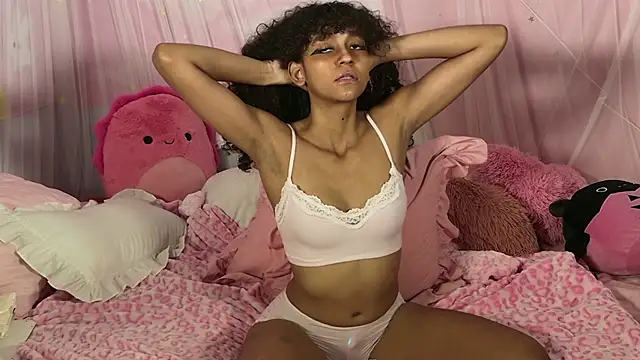 Snapshot of mia_hart chatting on August 2026 02:02:02 AM mia hart online show from August 2026 02:02:02 AM