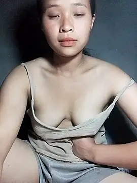 Snapshot of Liss-mimi chatting on June 2026 12:31:02 PM Liss-mimi online show from June 2026 12:31:02 PM