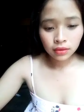 Snapshot of Liss-mimi chatting on July 2026 06:05:01 AM Liss-mimi online show from July 2026 06:05:01 AM