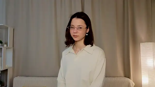 Snapshot of SheliaBinkley chatting on April 2026 08:02:01 PM SheliaBinkley online show from April 2026 08:02:01 PM