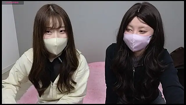 karen3737 online show from April 2026 02:12:02 PM