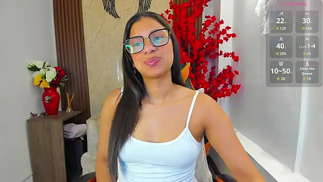 Atiena  online show from July 2026 07:52:01 PM
