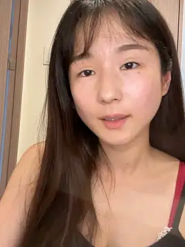 Snapshot of Hinako_0012 chatting on June 2026 04:04:01 AM Hinako 0012 online show from June 2026 04:04:01 AM