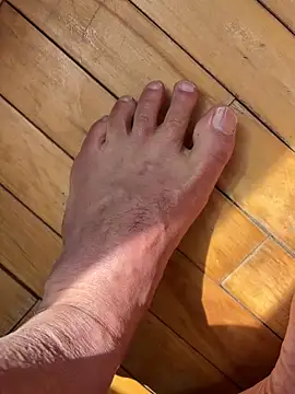 Darktrain50 online show from April 2026 04:23:01 PM