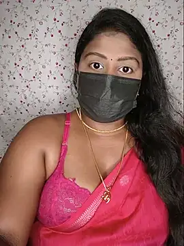 Romantic Woman online show from June 2026 06:01:02 PM