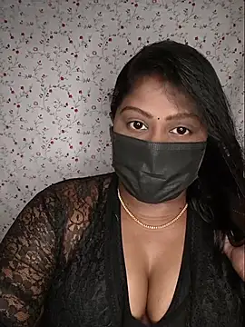 Romantic Woman online show from July 2026 06:10:02 PM