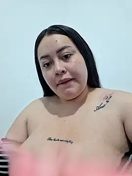 Stefiilove- online show from April 2026 03:42:02 PM