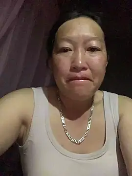Snapshot of candy-beo chatting on May 2026 08:15:02 PM candy-beo online show from May 2026 08:15:02 PM