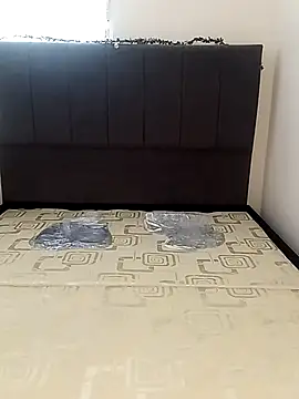 kitsune nyoko online show from April 2026 08:17:01 PM