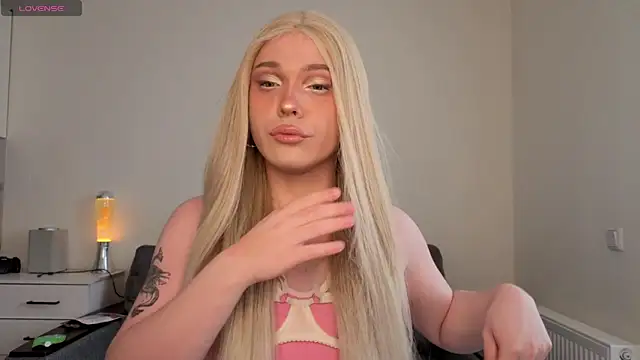 Alena dubai  online show from April 2026 02:33:01 PM