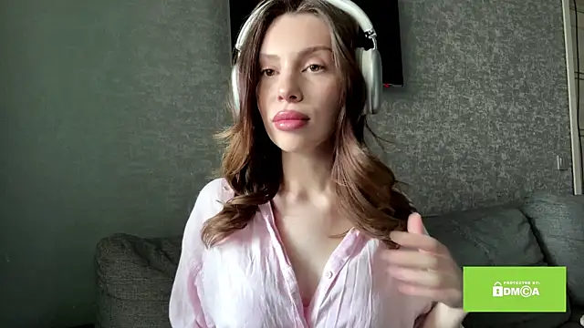 anycamx online show from April 2026 06:19:01 AM