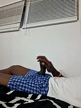 Snapshot of BlacDick04 chatting on June 2026 04:21:02 AM BlacDick04 online show from June 2026 04:21:02 AM
