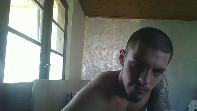 robertmrn112 online show from June 2026 02:21:01 PM