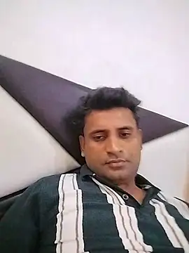Snapshot of Faltu_Jijju chatting on June 2026 03:52:02 AM Faltu Jijju online show from June 2026 03:52:02 AM