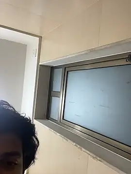 sunnyroy26 online show from April 2026 07:42:01 AM