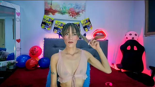 Snapshot of Lorena_sweet33 chatting on July 2026 01:58:01 PM Lorena sweet33 online show from July 2026 01:58:01 PM