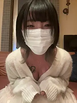 Snapshot of o_Yuki_o chatting on May 2026 12:32:01 PM o Yuki o online show from May 2026 12:32:01 PM
