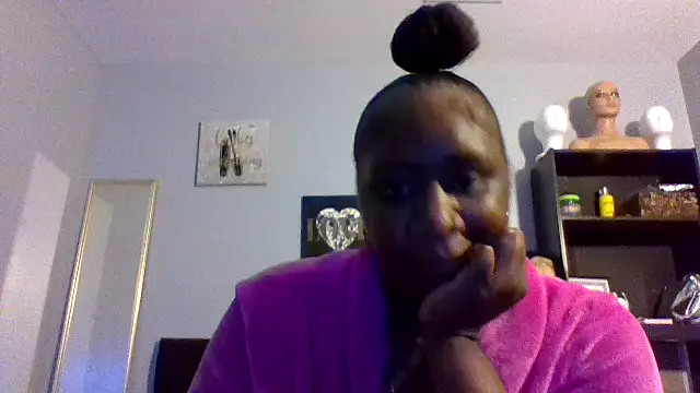Snapshot of amberchill26 chatting on April 2026 03:17:01 PM amberchill26 online show from April 2026 03:17:01 PM