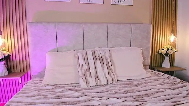 Snapshot of cherlyn_1 chatting on April 2026 01:45:01 PM cherlyn 1 online show from April 2026 01:45:01 PM