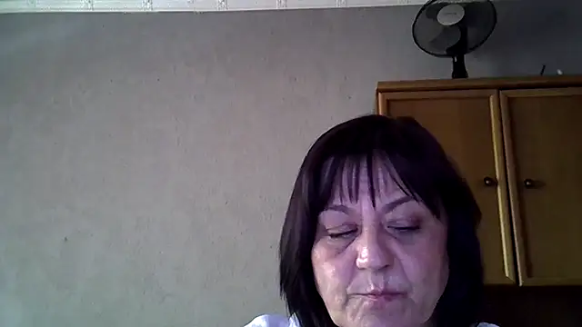 Snapshot of bagiraa_a chatting on April 2026 01:33:02 PM bagiraa a online show from April 2026 01:33:02 PM