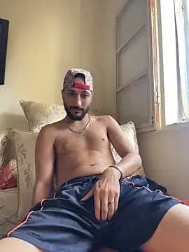 Snapshot of legende59 chatting on June 2026 02:10:01 PM legende59 online show from June 2026 02:10:01 PM