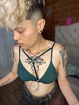 Snapshot of Megan-c chatting on June 2026 12:13:02 AM Megan-c online show from June 2026 12:13:02 AM