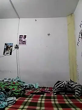 Snapshot of Nat_4502 chatting on April 2026 03:29:01 AM Nat 4502 online show from April 2026 03:29:01 AM