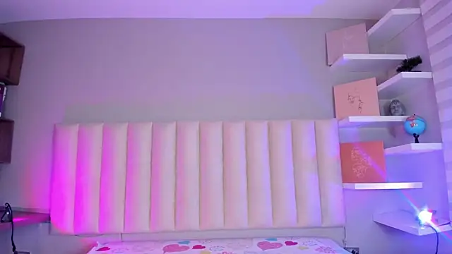 Snapshot of Cherry_bom1 chatting on April 2026 04:13:02 AM Cherry bom1 online show from April 2026 04:13:02 AM